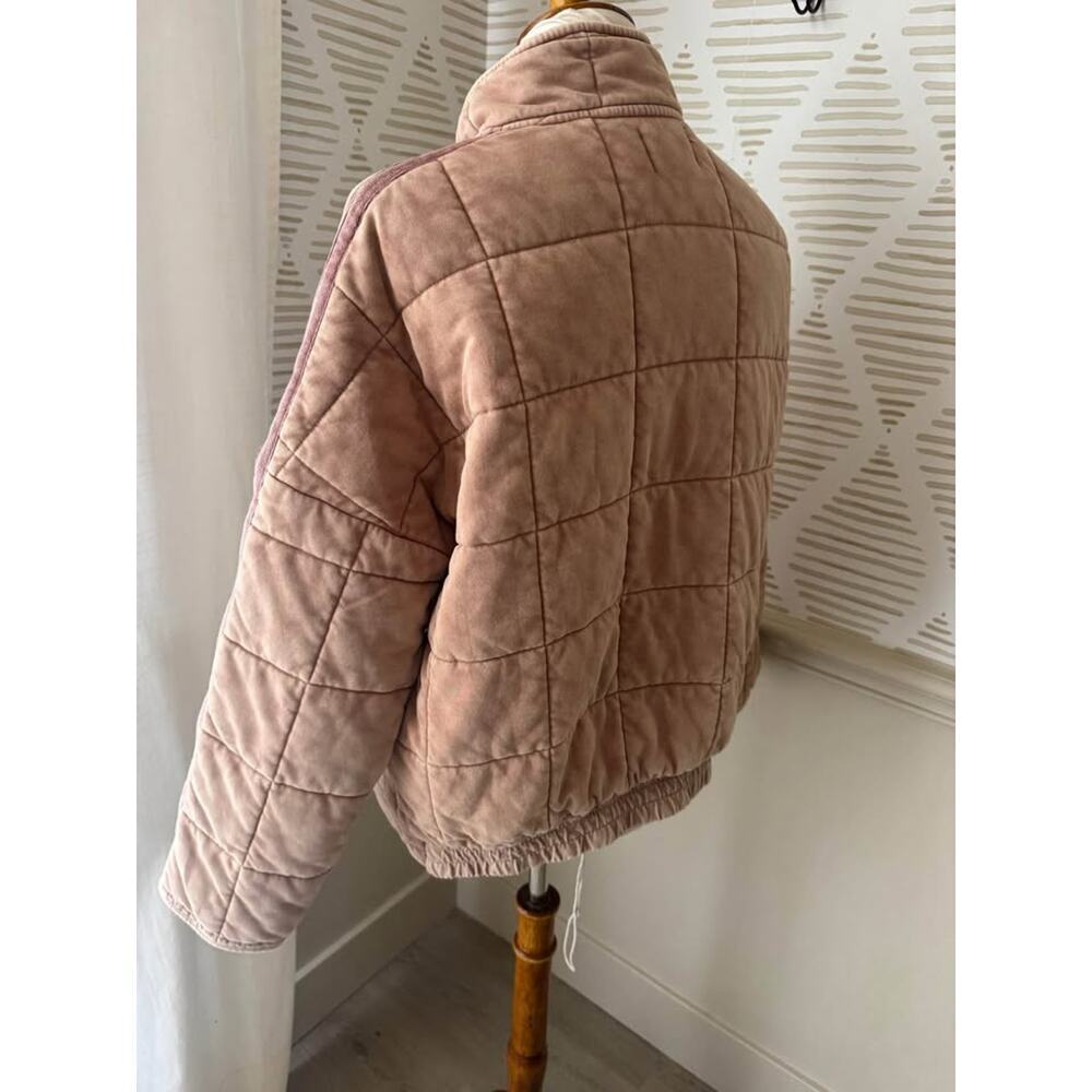 Buckley Women’s Medium Dolman Quilted Knit Jacket - Picture 5 of 9